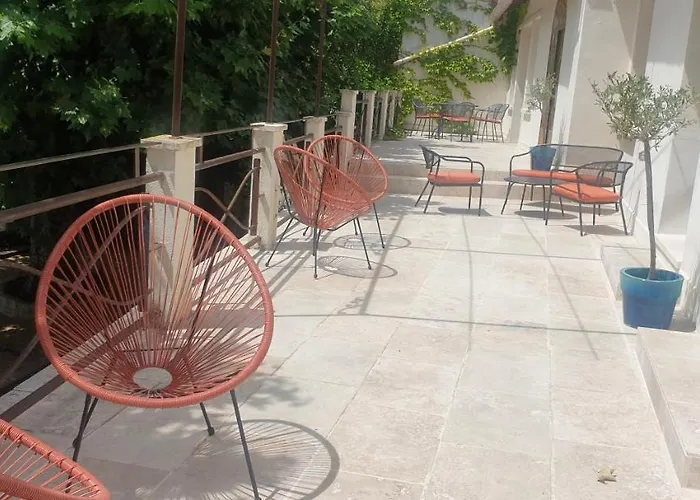 Mas Tareau D'hote La Goyaw Bed & Breakfast 3*